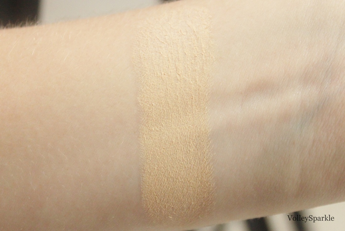 Rimmel the in Ivory | Review & Swatches volleysparkle